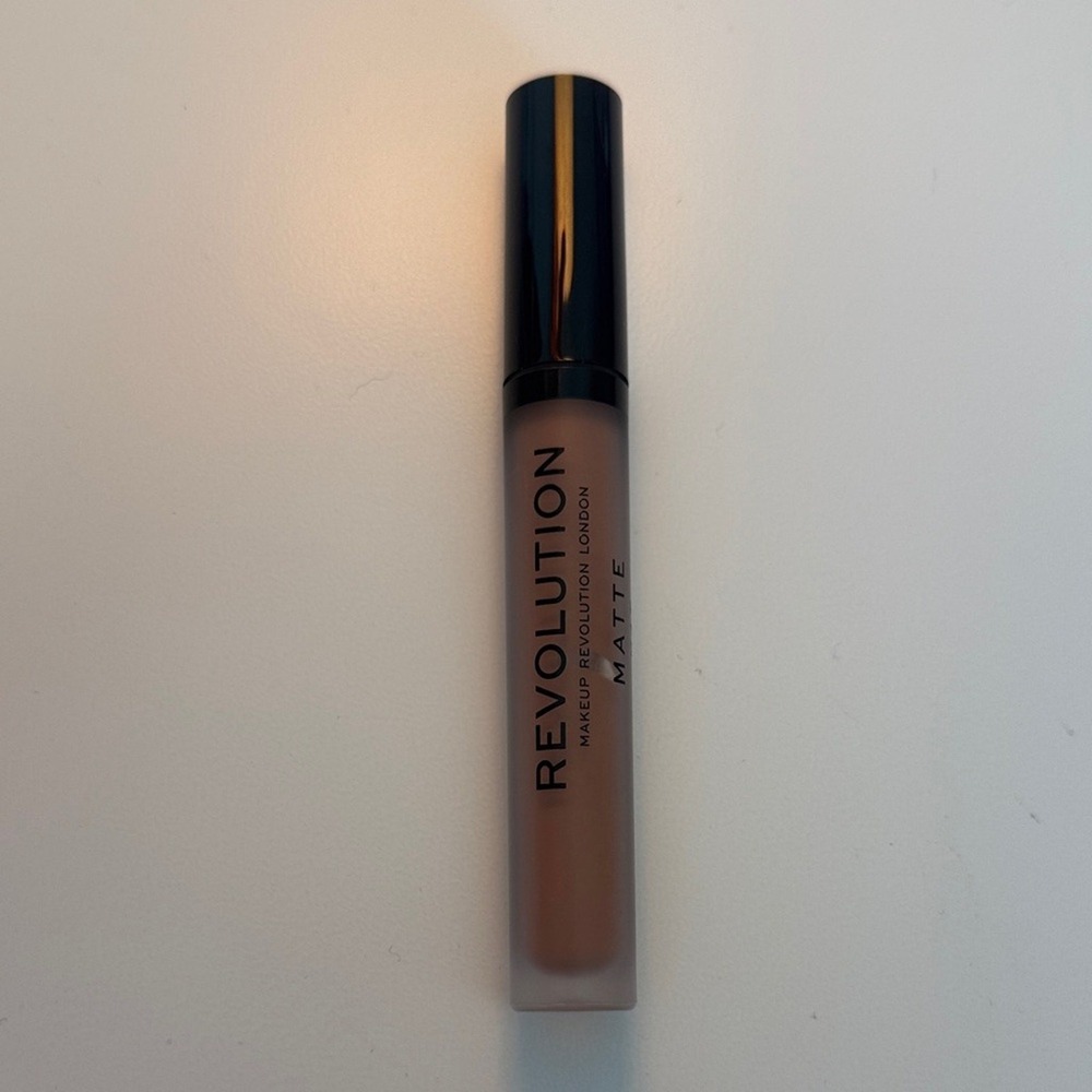 Makeup‎ Revolution London Matte Liquid Lipstick Darling 122